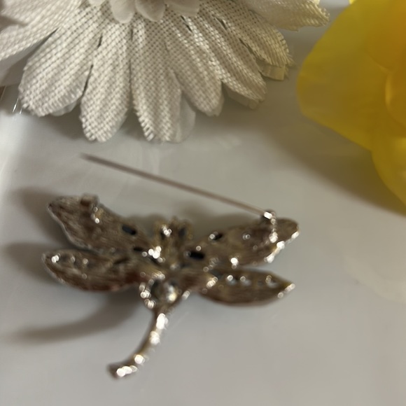 Rhinestones Insect Dragonfly Brooch Pin - Picture 4 of 5
